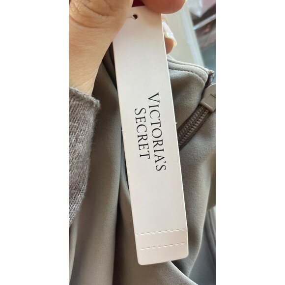 Victoria's Secret Lux Glossy Sport Wide Leg Jumpsuit Size M NWT VSX Brown Mocha - Picture 12 of 14